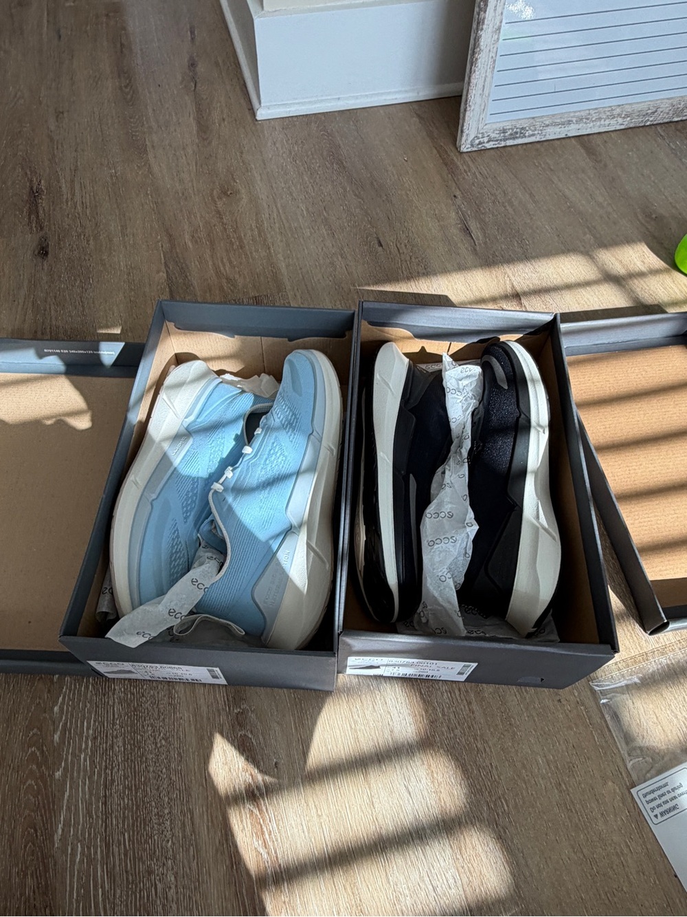 2 pair! NIB Women’s Ecco Biom 2.2 EU 41 / US 9.5